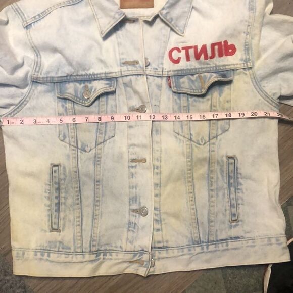 UPCYCLED LEVI’S LIGHT BLUE DENIM JEANS TRUCKER JACKET СТИЛЬ SIZE L - Picture 9 of 9